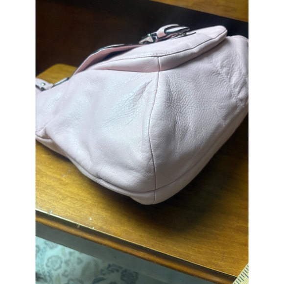 Coach Soho Leather Buckle Flap Shoulder Bag Blush Pink Hobo F24961 EUC - Picture 7 of 8